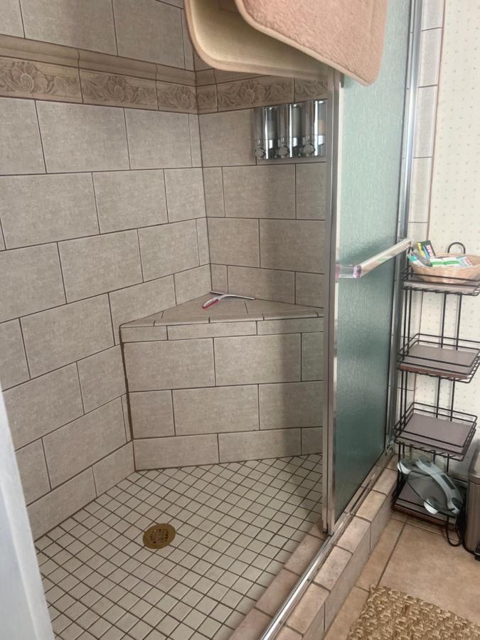 First Floor Apt With River View Hallowell Esterno foto