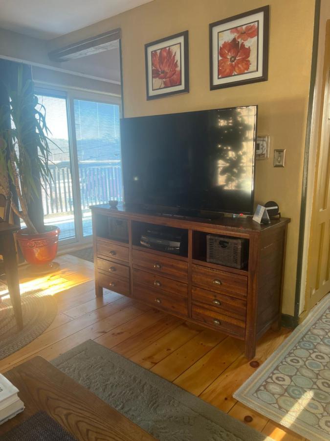 First Floor Apt With River View Hallowell Esterno foto